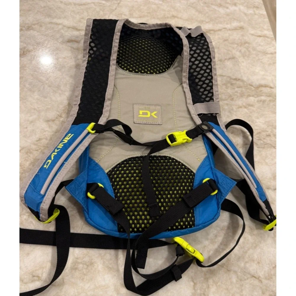 DAKINE Session Hydration Backpack; 8L; Blue/Yellow; Pockets; No Bladder Included
